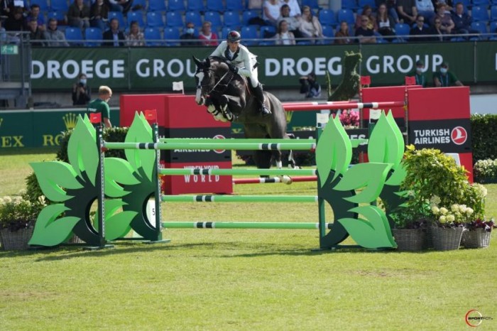 Kasanova, Lector en Le Blue Diamond in topvorm