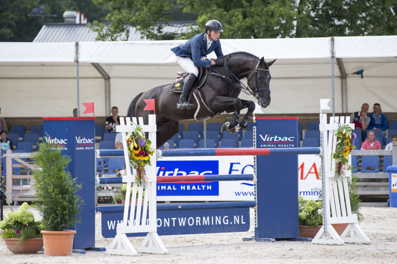 Vijfjarige nakomelingen I'm Special De Muze domineren BWP Young Future Stars